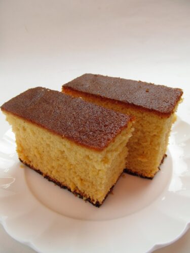 Gorgeous Japanese and Western sweets such as organic soybeans and gold leaf sponge cake! 【Kanazawa Gourmet】